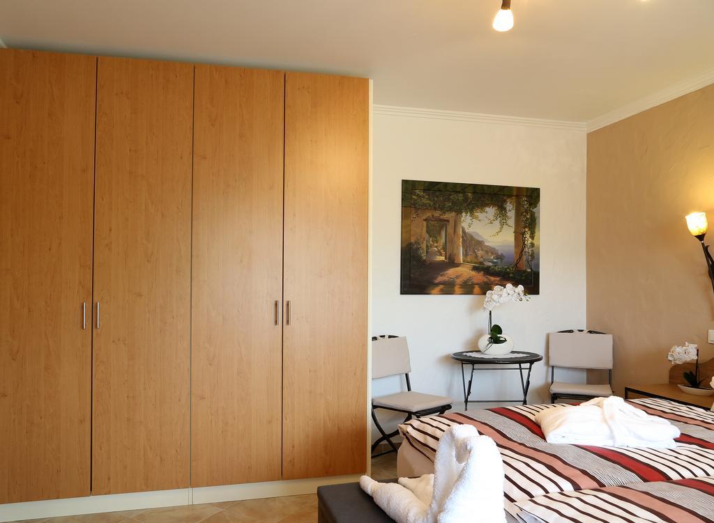 Fewo-Eifel-Mediterran Appartement Schalkenmehren Kamer foto